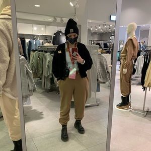 Meet your Posher, Natalie